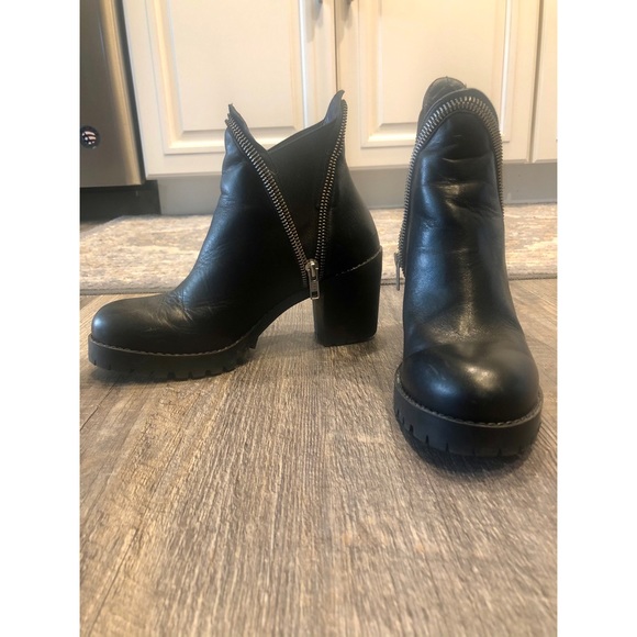 Zara zipper black chunky ankle boots 🖤 - Picture 5 of 13